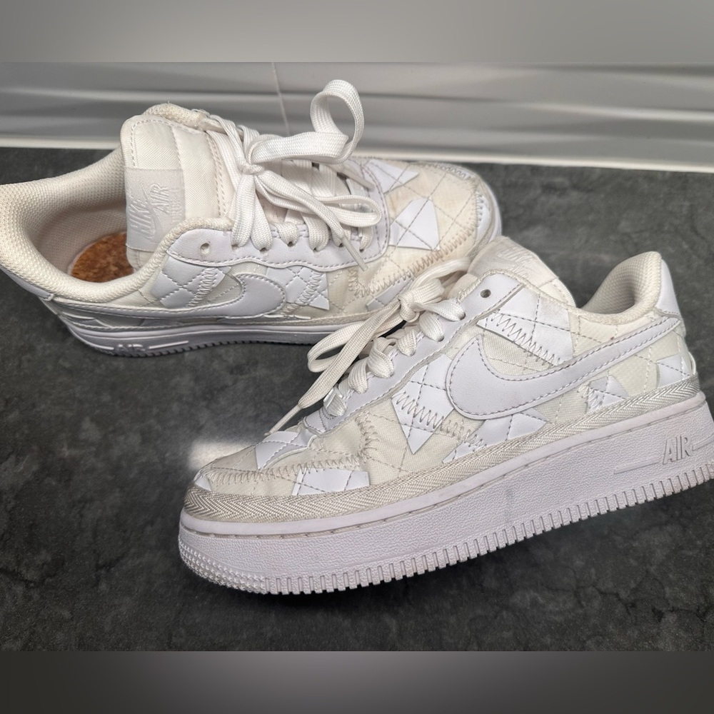Nike Air Force 1 Billie Eillish Kids Sneakers - White and cream